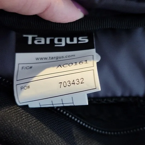 Tarsus 17" Classic Backpack with Padded Laptop Compartment NWT - Picture 8 of 12